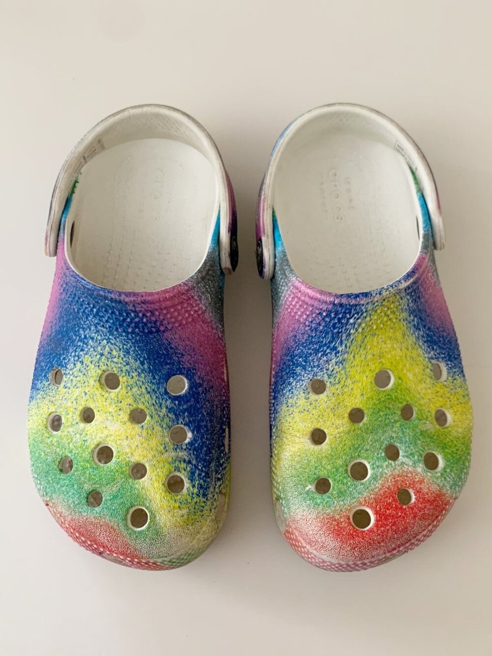 Crocs Clogs • Rainbow • c13